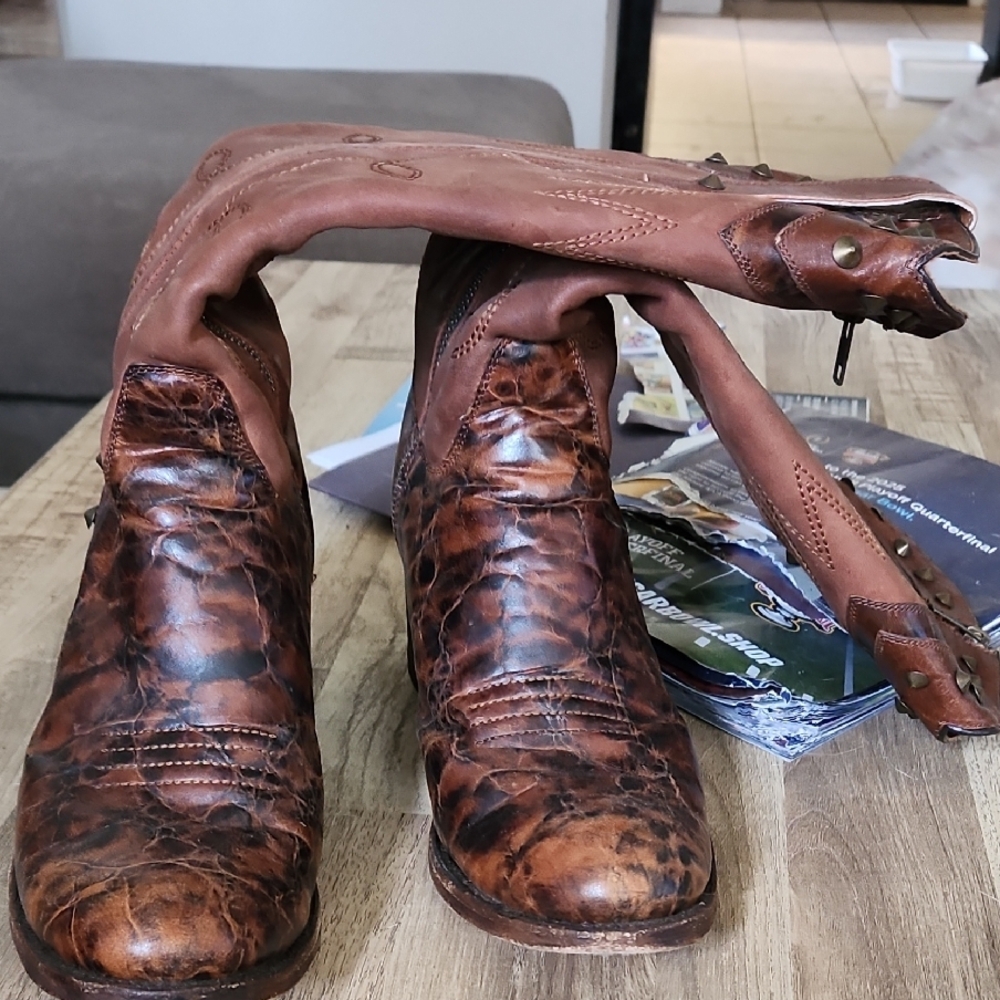 Corral Women's Brown Leather Boots